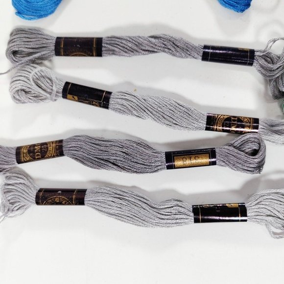 DMC & Anchor Mixed Lot of 20 Embroidery Cotton Floss Blues Green Grays - Picture 4 of 5